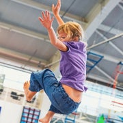 Lis&auml;&auml; liikett&auml; - lapset